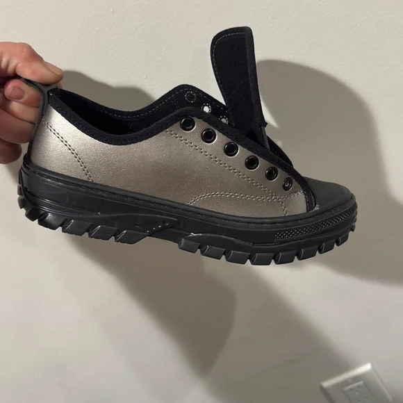 Metallic Grey Silver Black Lug Sole Low Top Sneakers - Picture 4 of 15